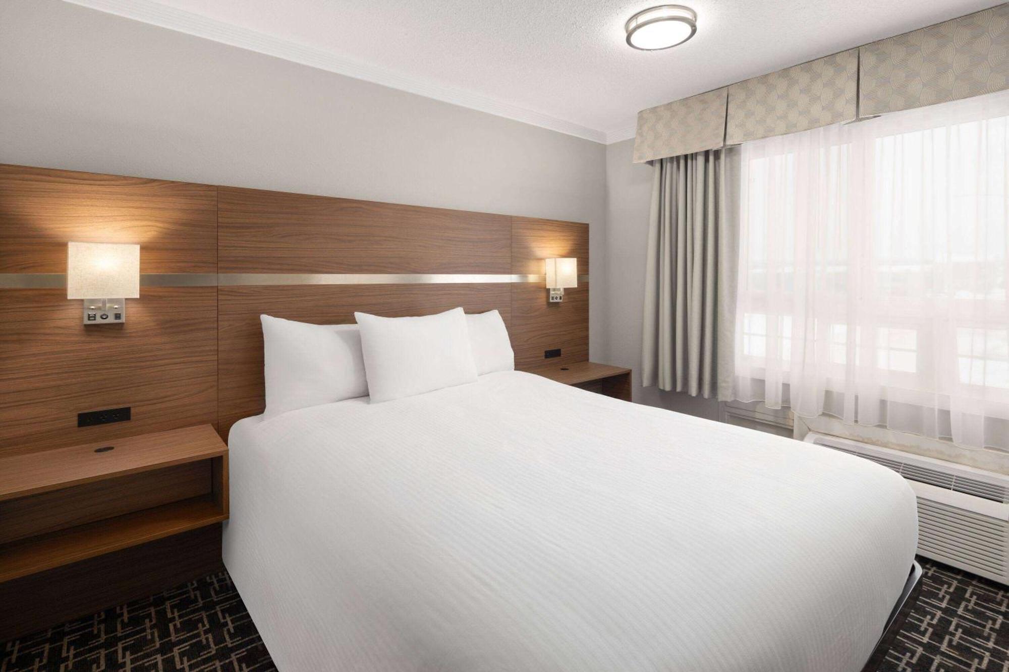 เบย์มอนต์ บาย วินด์แฮม เอ็ดสัน Hotel เอดสัน ภายนอก รูปภาพ