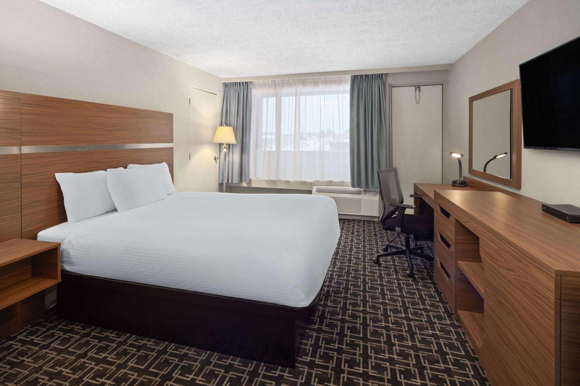 เบย์มอนต์ บาย วินด์แฮม เอ็ดสัน Hotel เอดสัน ภายนอก รูปภาพ