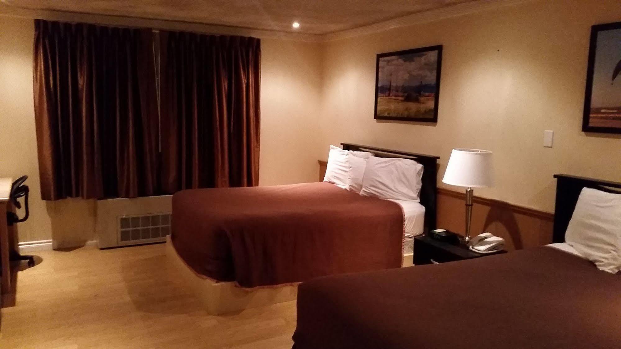 เบย์มอนต์ บาย วินด์แฮม เอ็ดสัน Hotel เอดสัน ภายนอก รูปภาพ